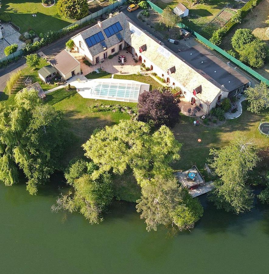 Le Clos Bener Yvre-l'Eveque Екстер'єр фото